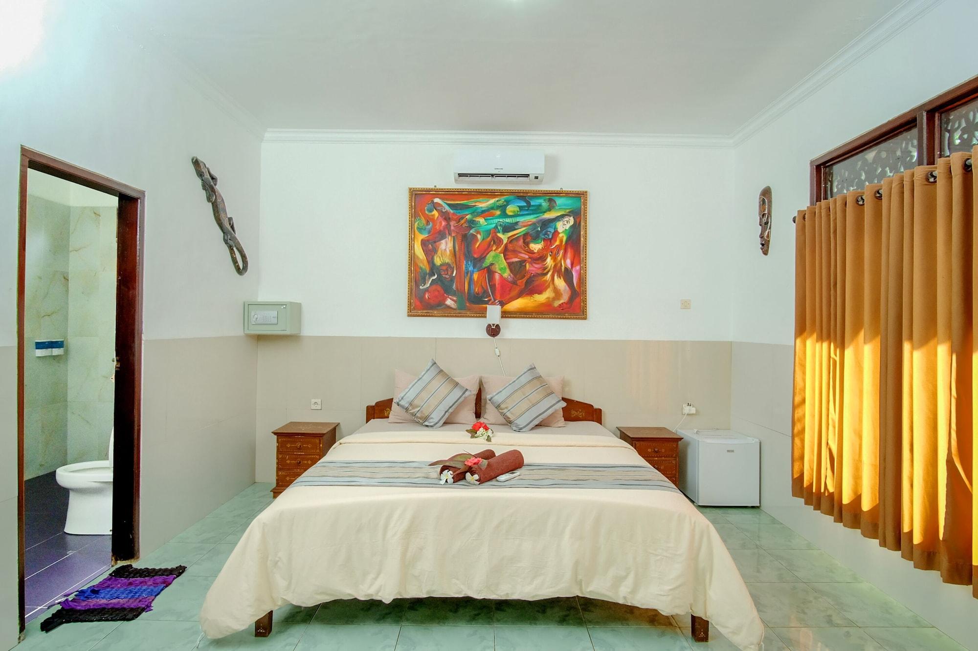 Warna Beach Hotel Gili Trawangan Exterior foto